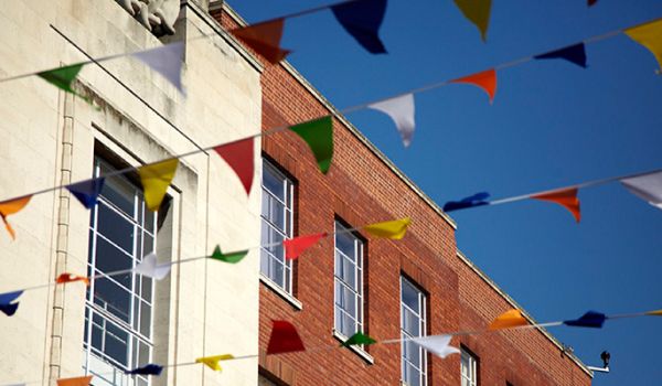 Bunting on campus