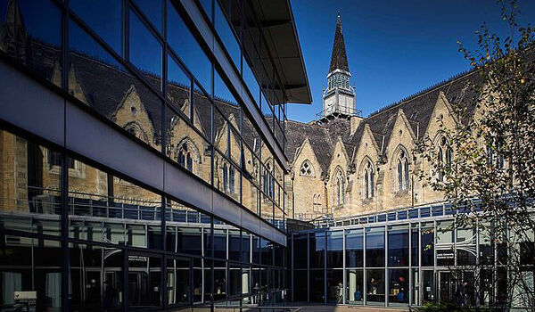 Exterior of Leeds University Business School Innovation Centre
