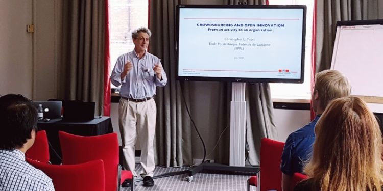 Professor Christopher Tucci presenting at NARTI event