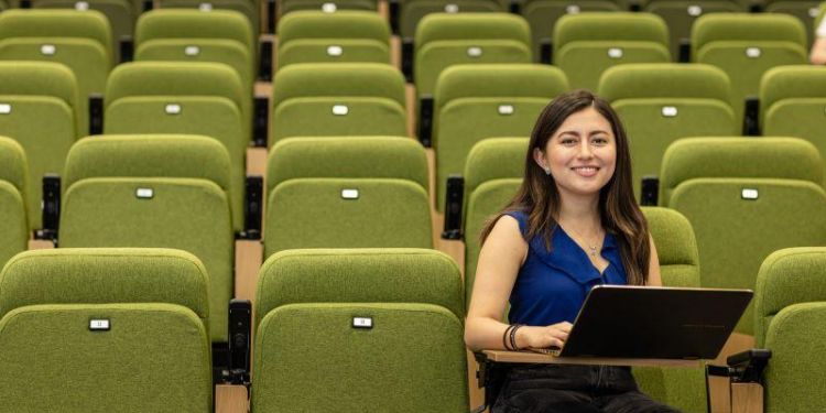 Masters student showcases dissertation at the Bank of England