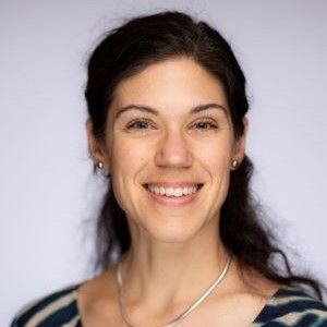 Head and shoulders photo of Milena Buchs