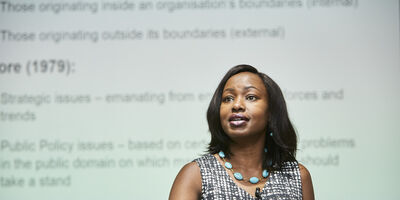 Image of Dr Kendi Guantai presenting