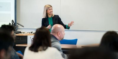 Alumni Give Back to Inspire the Next Generation of HR Professionals