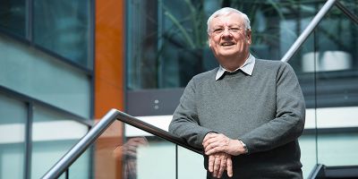 Portrait of Prof. Peter Buckley