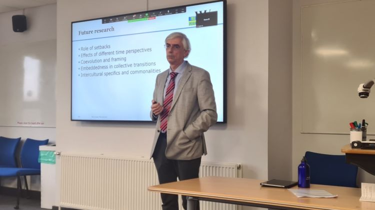 Watch Professor Wolfgang Mayrhofer's presentation