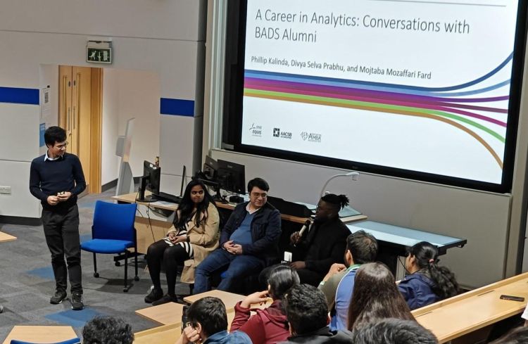 Business Analytics alumni share their careers advice