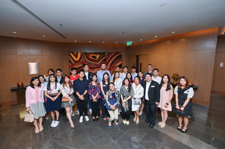 Alumni events in Southeast Asia shine spotlight on making smarter business decisions